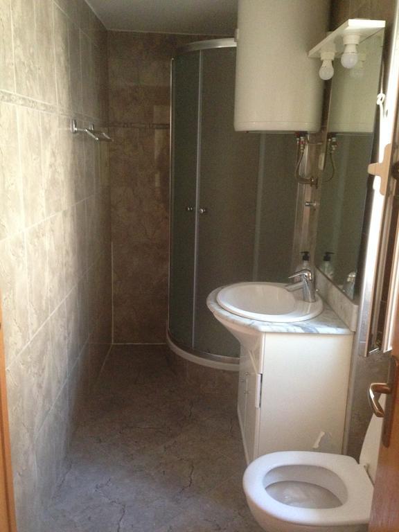 Apartman Roko Tribalj Exterior foto